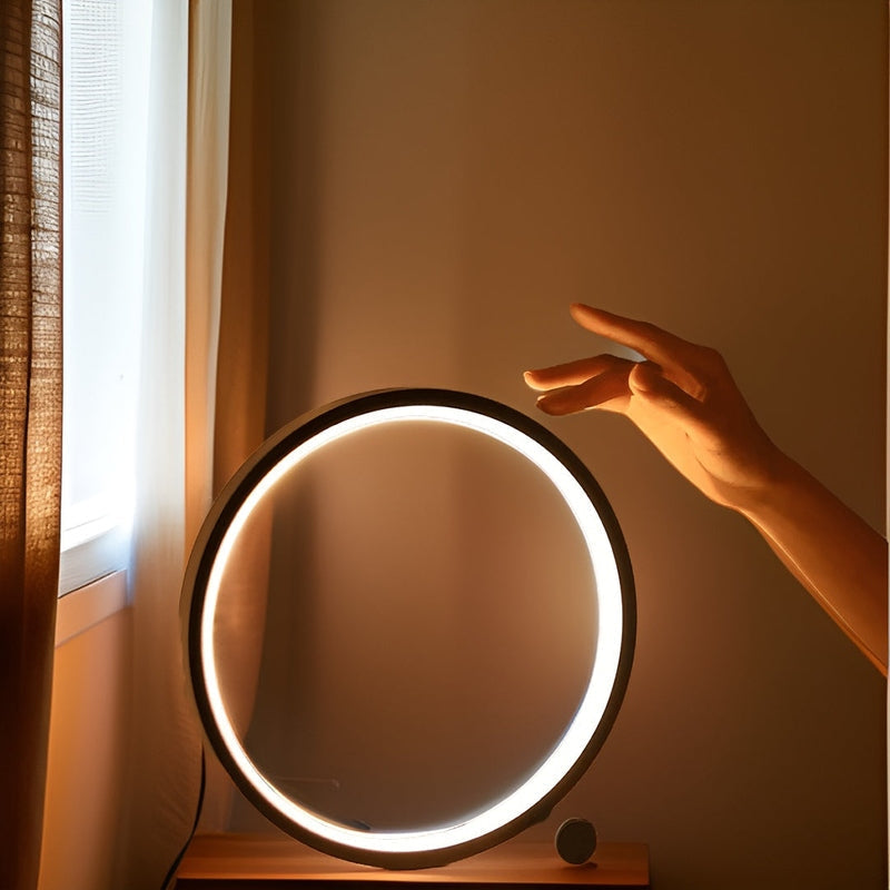 Round LED Table Lamp – Modern Aluminium Design with Soft Ambient Light