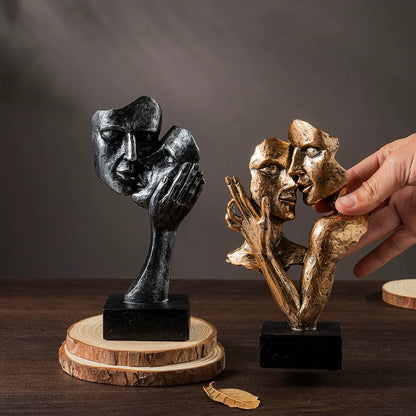 Scultura astratta di coppia in resina con finitura bronzo, statua romantica per decorare la casa