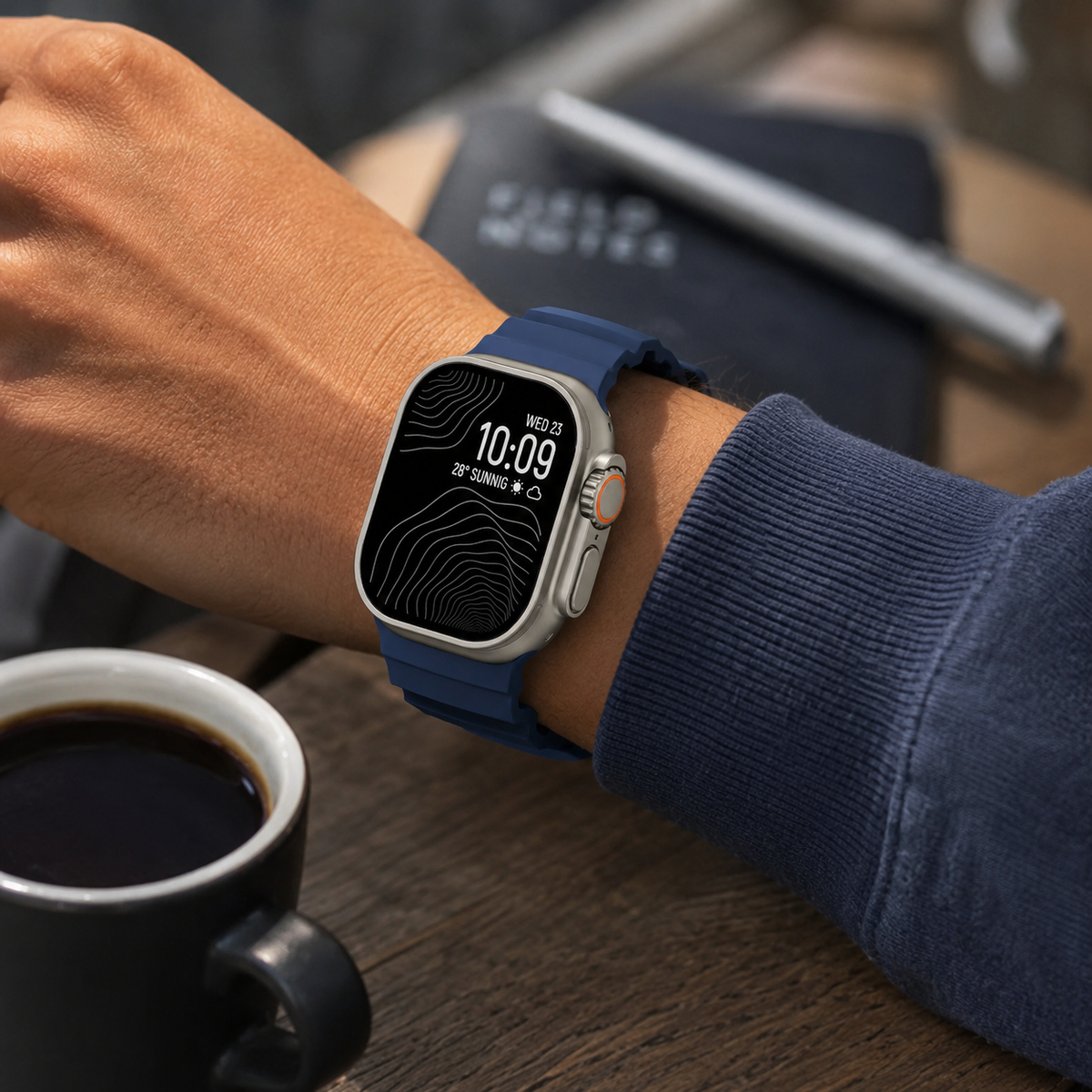 Adjustable Smart Watch Band for Fitness and Everyday Wear