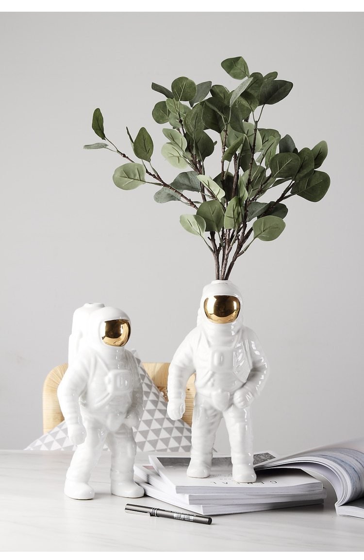 Astronaut Flower Vase Decorative Space Astronaut Planter Creative Home Decor