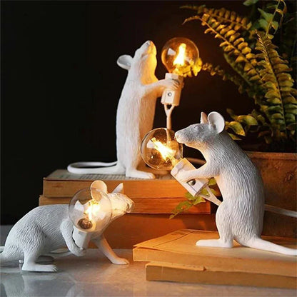 Lampada da tavolo contemporanea a forma di topo, luce decorativa LED creativa per la casa