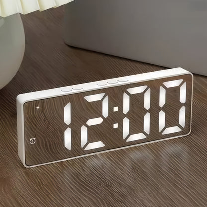 Sveglia digitale con luce che simula l'alba, funzione snooze e display digitale