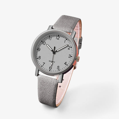 Elegant Women’s Watch with Round Dial and Classic Strap Luxury Style Wristwatch