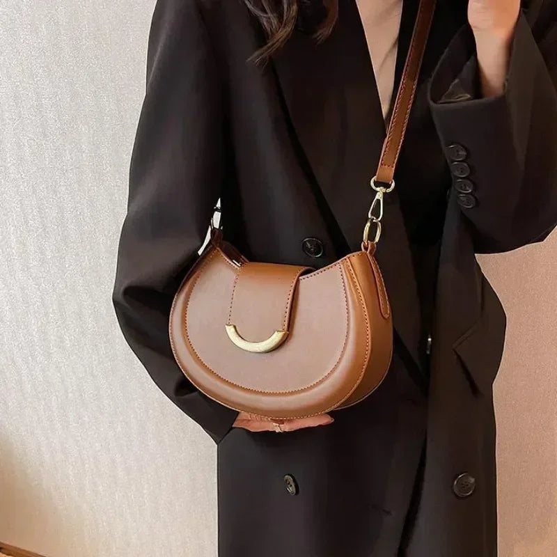 Fashion Crossbody Shoulder Bag Large Capacity Adjustable Strap Everyday Women’s Handbag