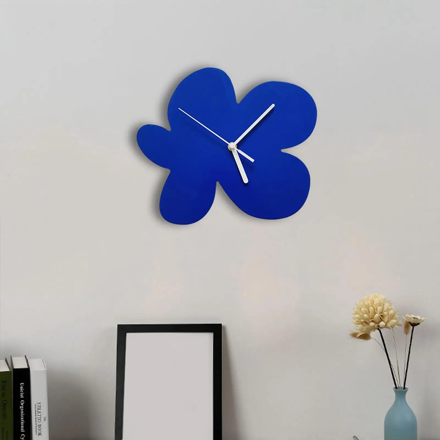 Floral Decorative Wall Clock Artistic Modern Home Decor Flower Design Elegant Wall Art Timepiece