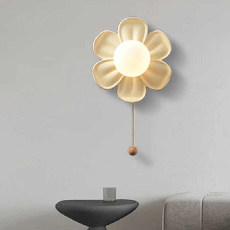 Flower LED Wall Light Artistic Compact Decorative Indoor Wall Lamp