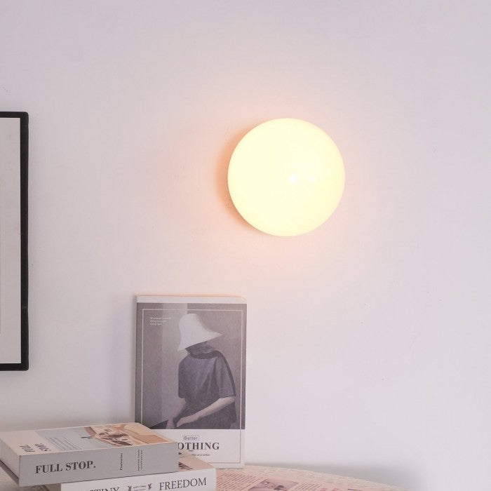 Glass Globe Wall Light Modern Wall Sconce Decorative Indoor Wall Lamp for Living Room Bedroom