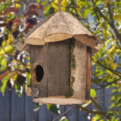 Hanging Outdoor Bird House Weather Resistant Garden Nesting Shelter