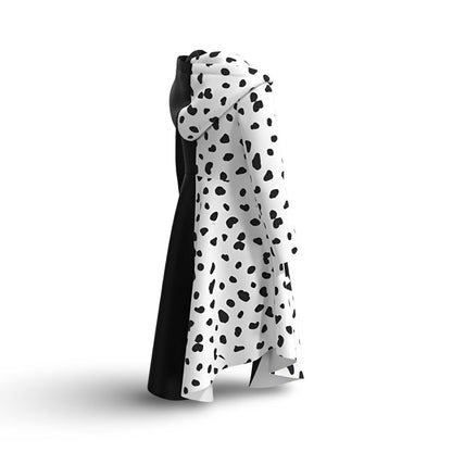 Vestito da Crudelia per bambine per Halloween con macchie dalmate e cappuccio