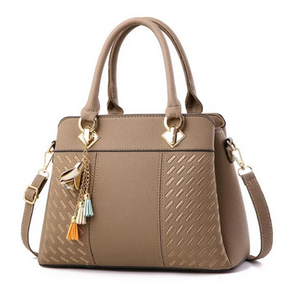 Large Capacity Lightweight Women’s Handbag with Adjustable Shoulder Strap and Secure Zipper Closure