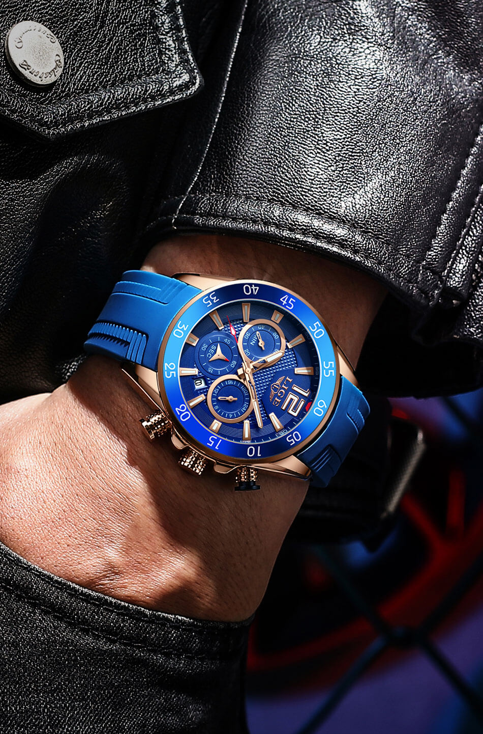 Luxury Chronograph Sports Watch – Men’s Quartz Silicone Strap Wristwatch