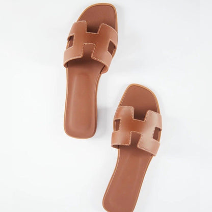 Luxury Flat Women Slippers Cut Out Design Slip On Comfort