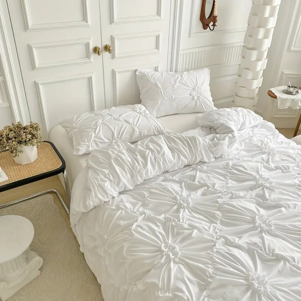 Luxury Microfibre Ruffle Quilt Cover Set for Bedroom