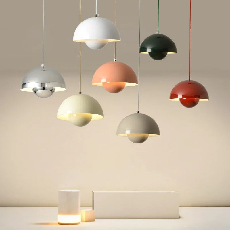 Minimalistisk pendellampe til loftet med justerbar E27-fatning