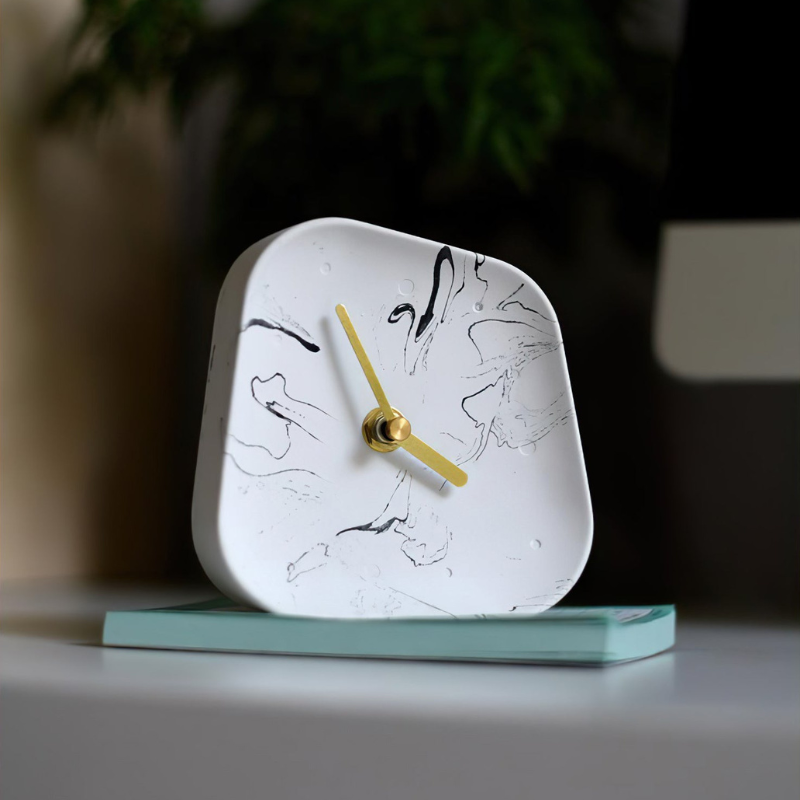 Modern Desk Clock Decorative Table Clock Minimalist Office Home Clock