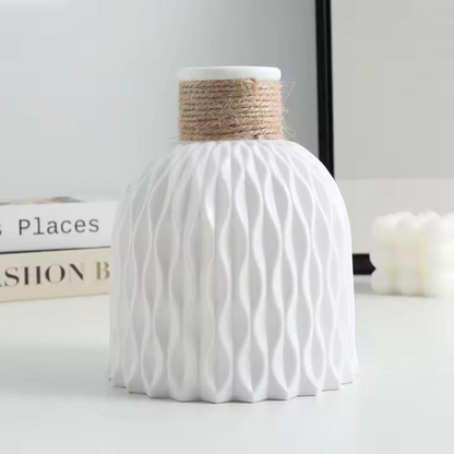 Modern Flower Vase – Minimalist Decorative Vase for Fresh Flowers & Home Decor
