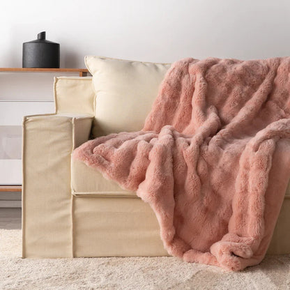 Plush Faux Fur Comfort Blanket for Relaxation and Travel