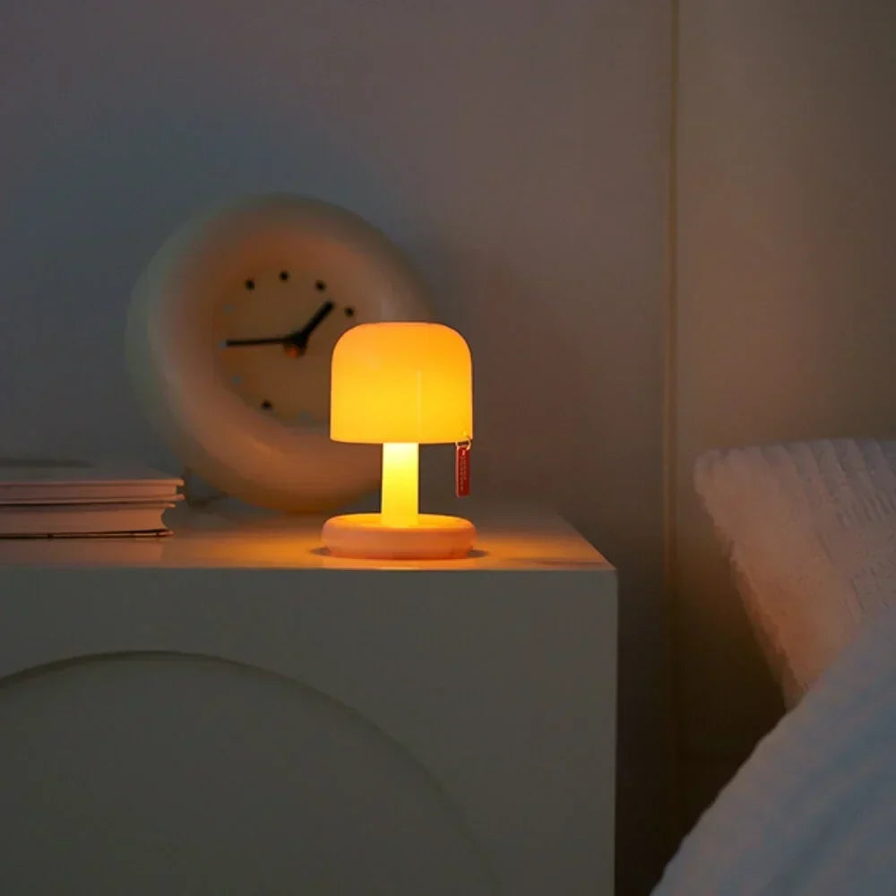 Bærbar trådløs bordlampe, USB-genopladelig, kompakt stemningsbelysning
