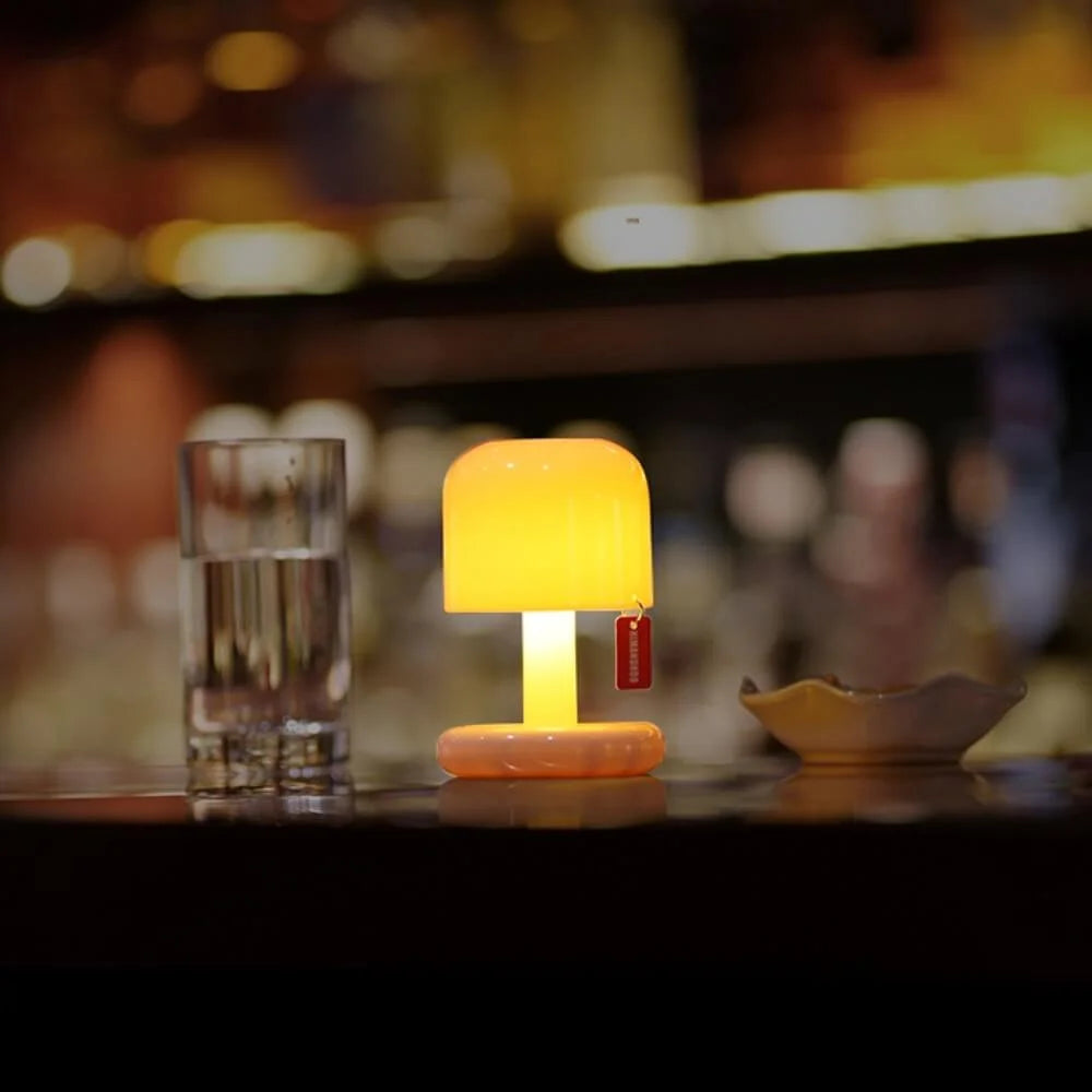 Bærbar trådløs bordlampe, USB-genopladelig, kompakt stemningsbelysning