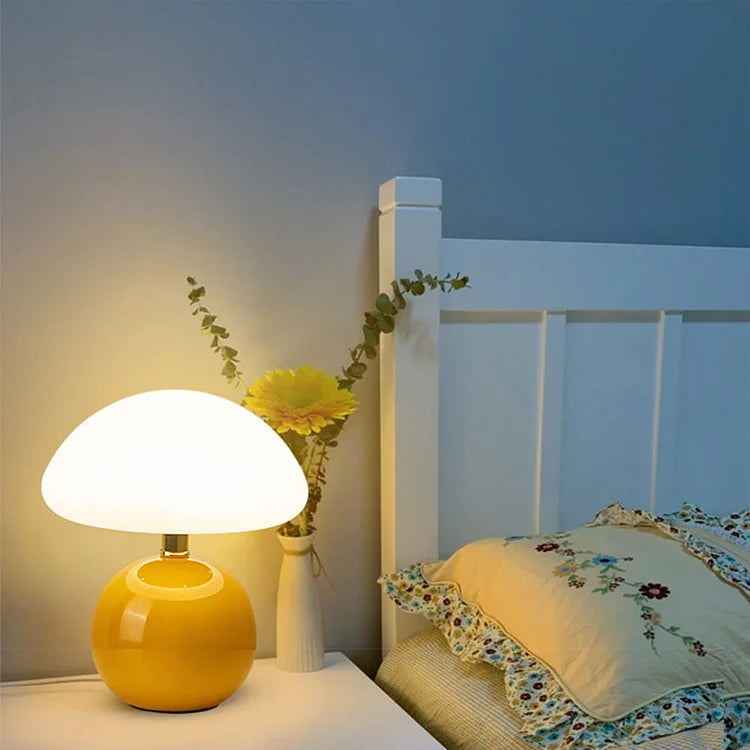 Retro Mushroom Table Lamp Three Colour LED Bedside Lighting Bauhaus Style