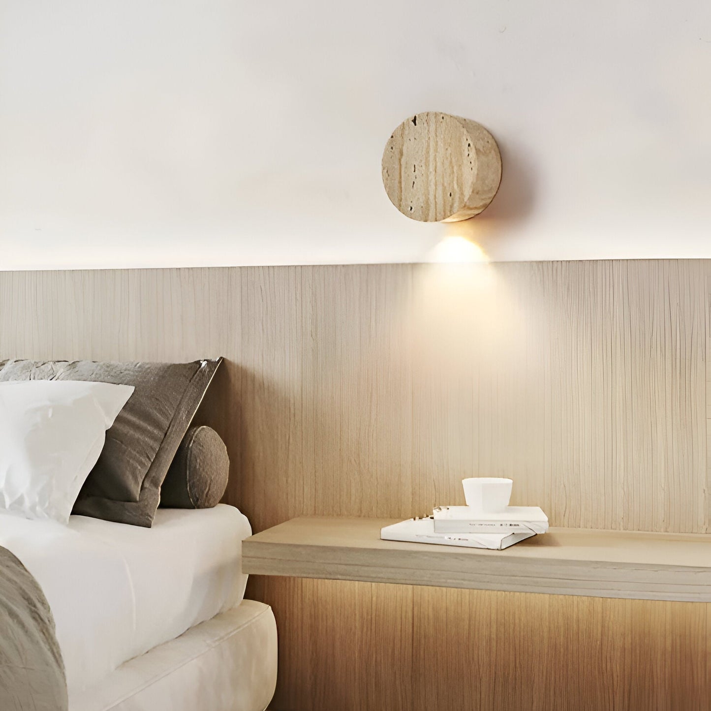 Round Wood LED Wall Light Modern Ambient Wall Sconce Decorative Indoor Lighting