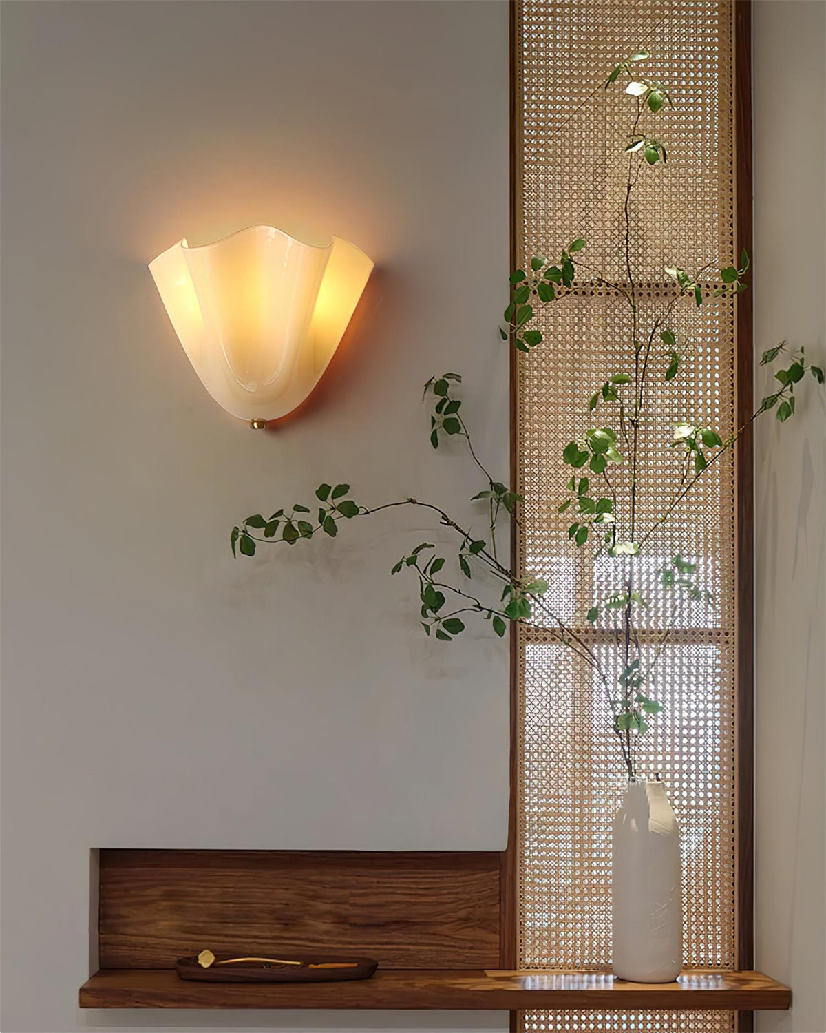 Sculptural Wall Light Glass Metal E14 Warm Glow Modern Interior