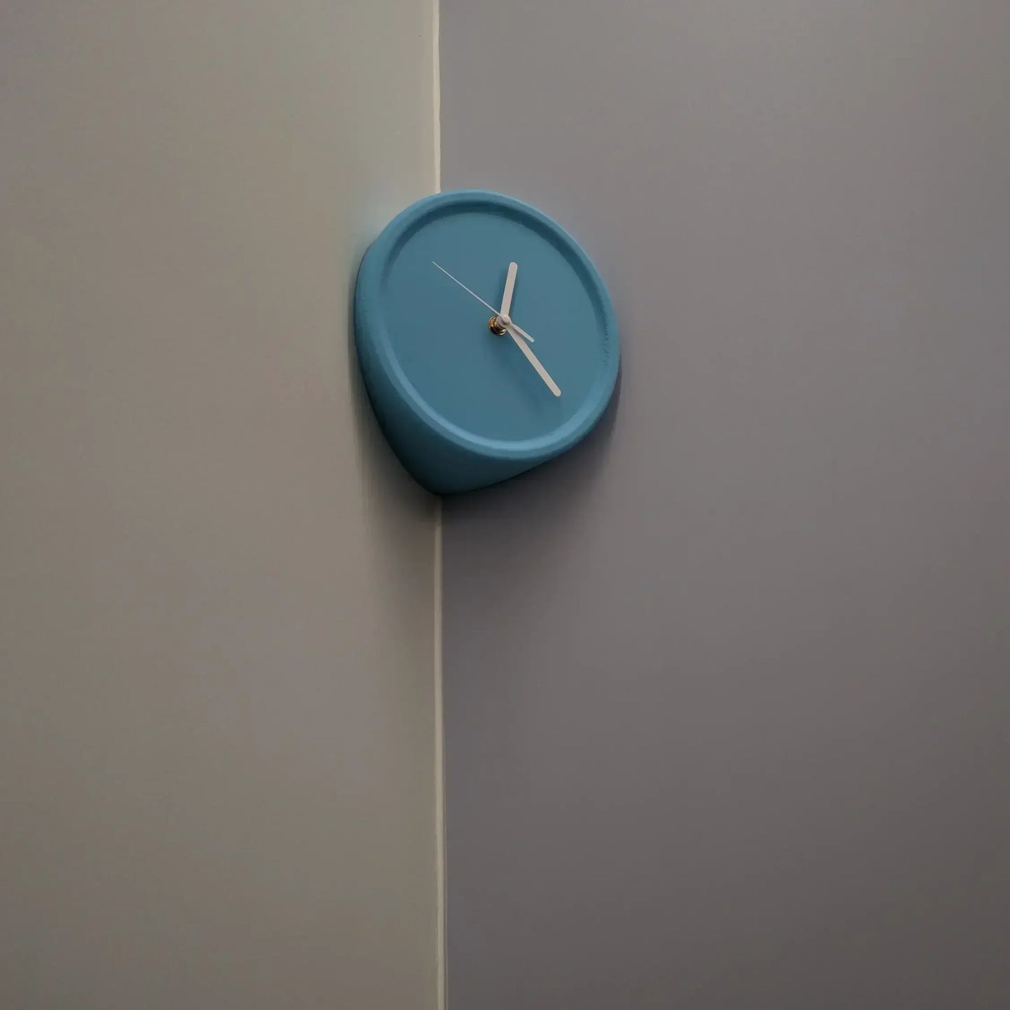 Silent Corner Wall Clock Stylish No Drill Quiet Clock for Home