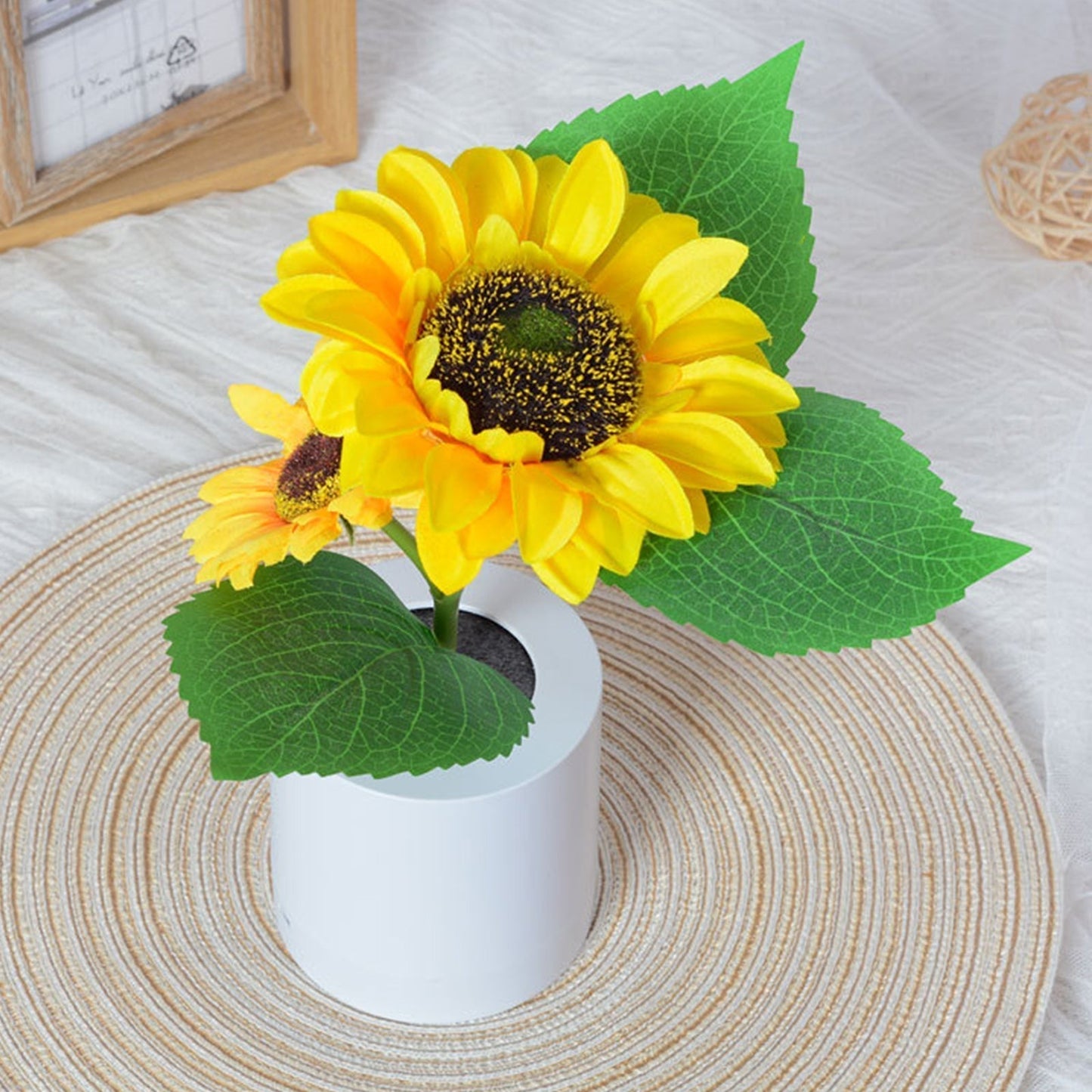 Sunflower LED Table Lamp Rechargeable Decorative Flower Light Cordless Night Lamp