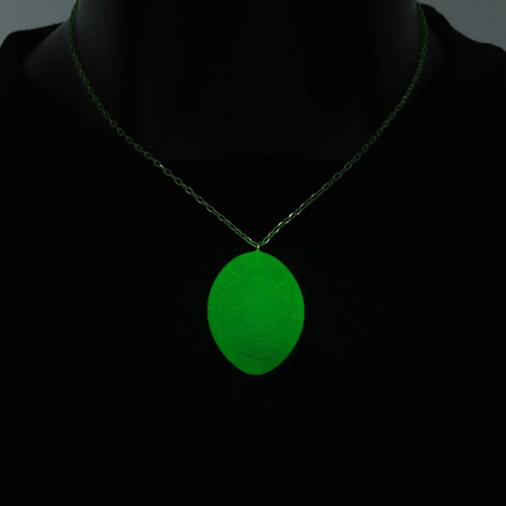 Collana con pendente verde originale, gioiello accessorio per costume cosplay di Halloween
