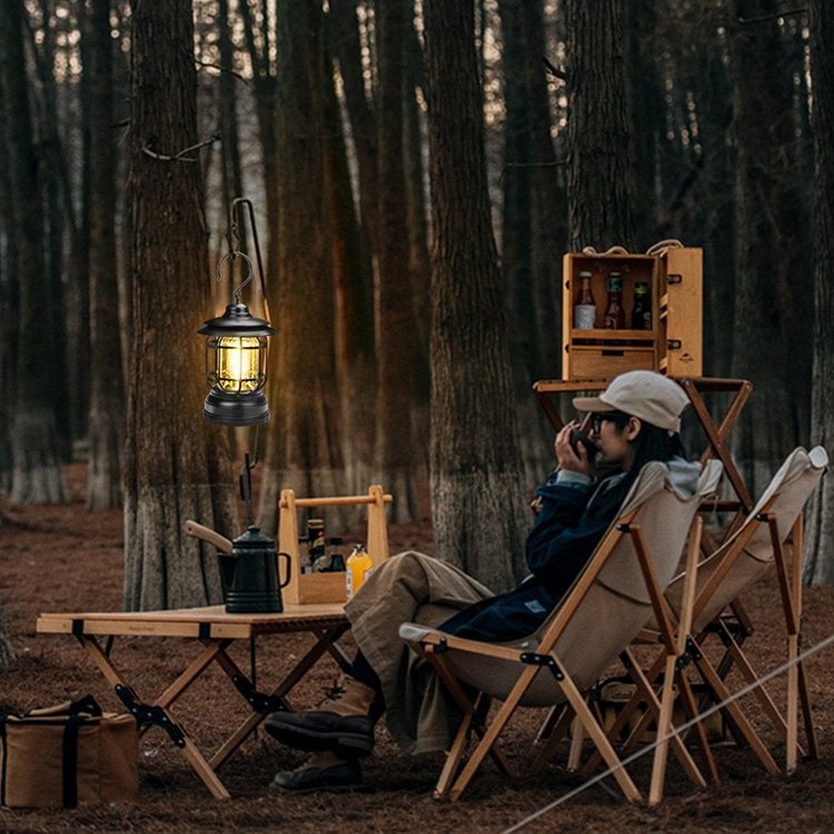 Vintage LED Camping Lantern Portable Retro Outdoor Hanging Lantern with Magnetic Base