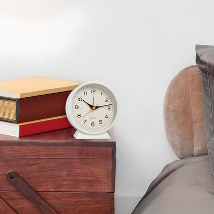 Vintage Silent Quartz Alarm Clock Analog Table Clock With Light