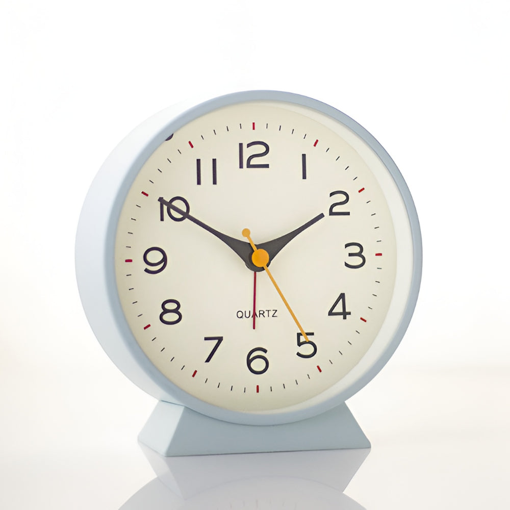 Vintage Silent Quartz Alarm Clock Analog Table Clock With Light