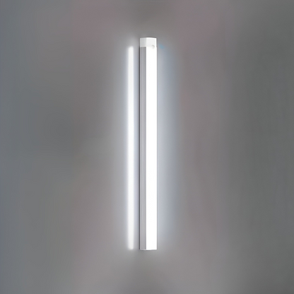 Striscia LED senza fili con sensore di movimento, ricaricabile, per illuminazione di interni, armadi e guardaroba