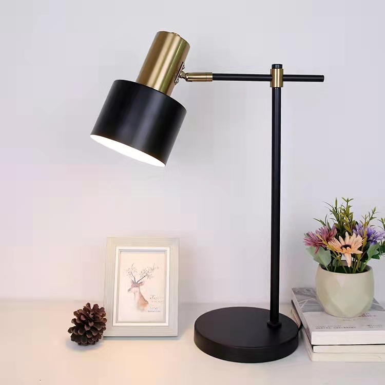 Wireless Table Lamp Integrated Charger Modern Ambient Desk Light