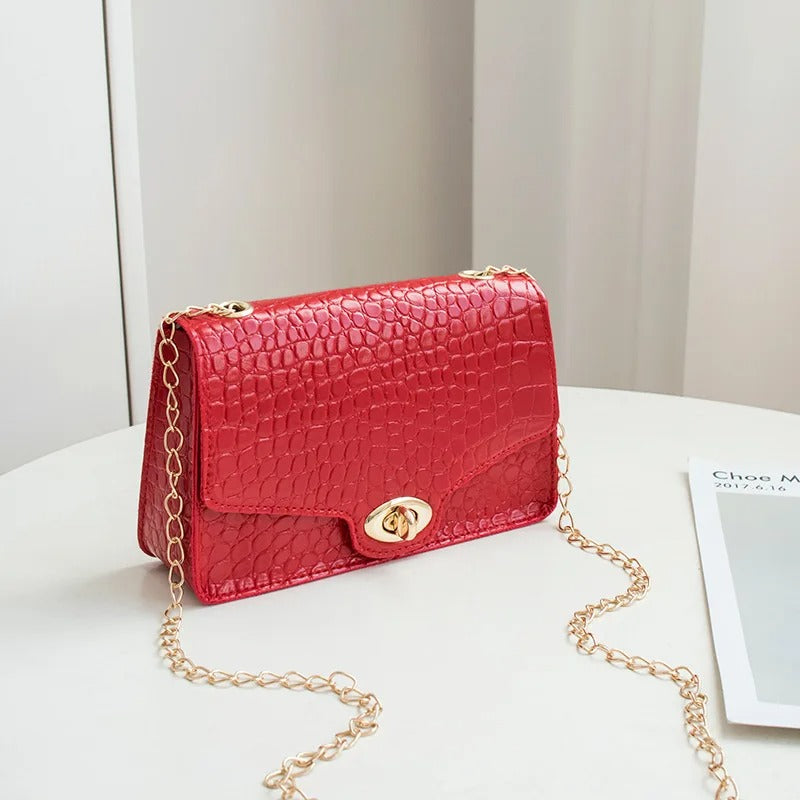 Women Large Capacity Handbag Buckle Detail Adjustable Strap Shoulder Crossbody Bag