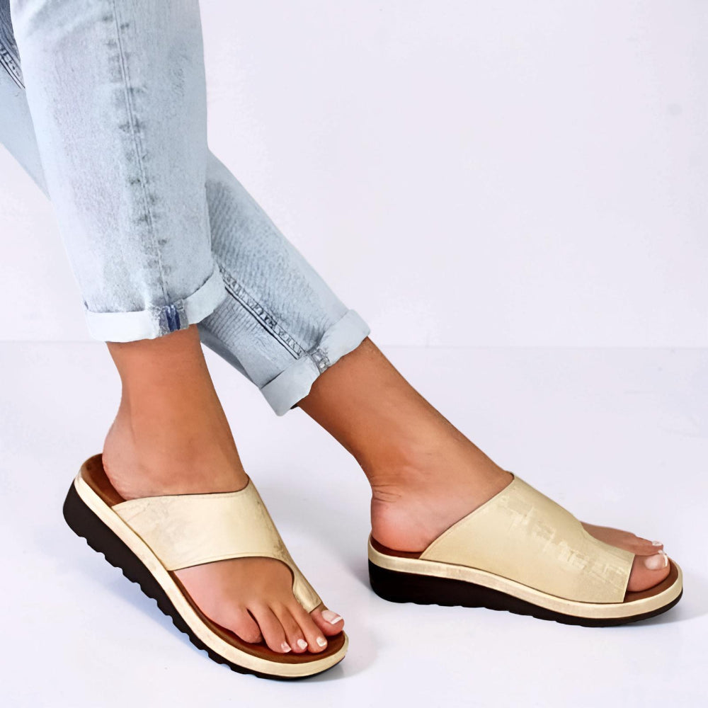 Women's Open Toe Slip On Flat Walking Sandals